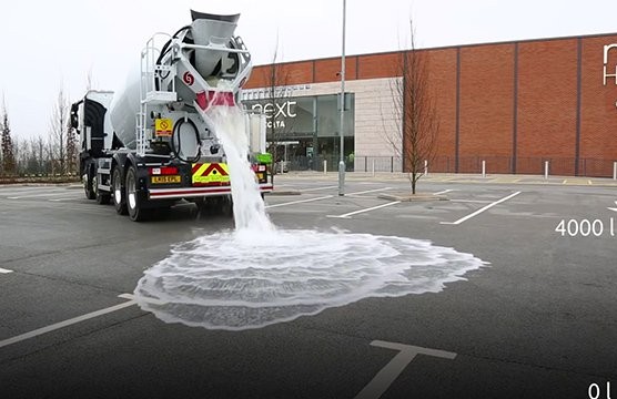 bitume-absorbant-eau-inondation-probleme-solution-permeable-technologie-innovation